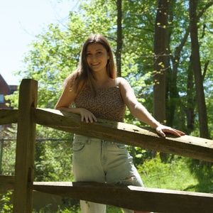Meet your Posher, Brooke